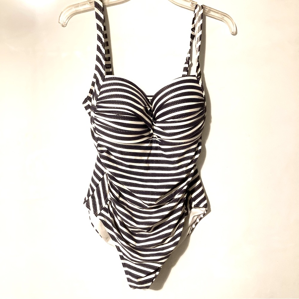 NIPTUCK SWIM One Piece Cups Adjustable Straps Blue White Stripe Lined Size 12